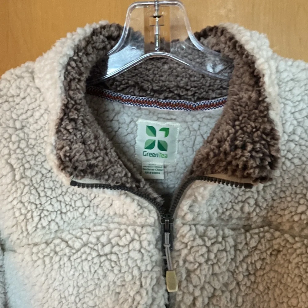 Green Tea Fleece quarter zip size Medium. - Picture 2 of 5